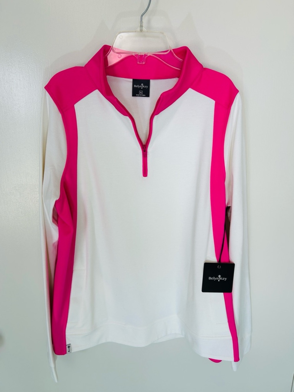 Belyn Key White & Hot Pink 1/4 Quarter-Zip Performance Pullover, NWT, size XL